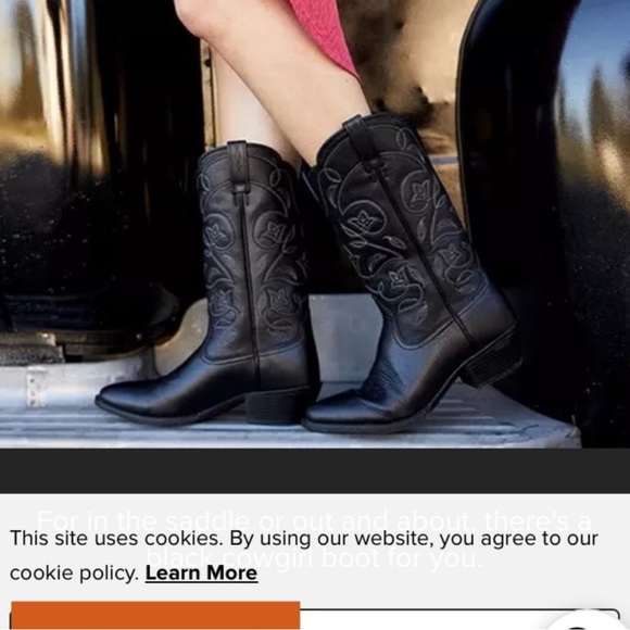 Women’s Black Cowboy Boots - Picture 4 of 5